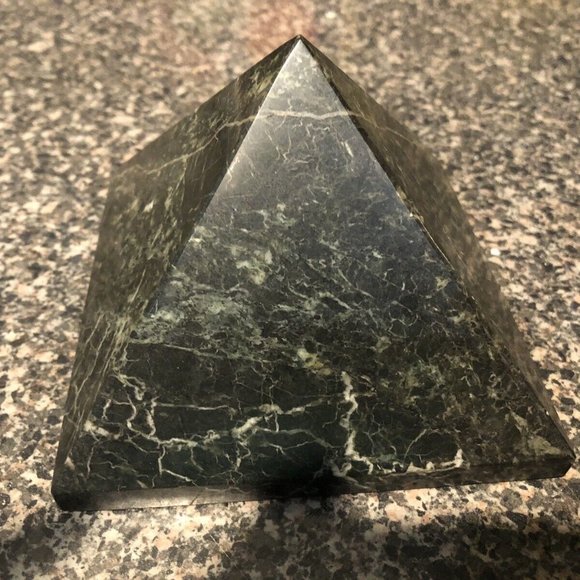Decorative Marbled Stone Pyramid in Hues of Dark Green, Grey, & White - Picture 2 of 6